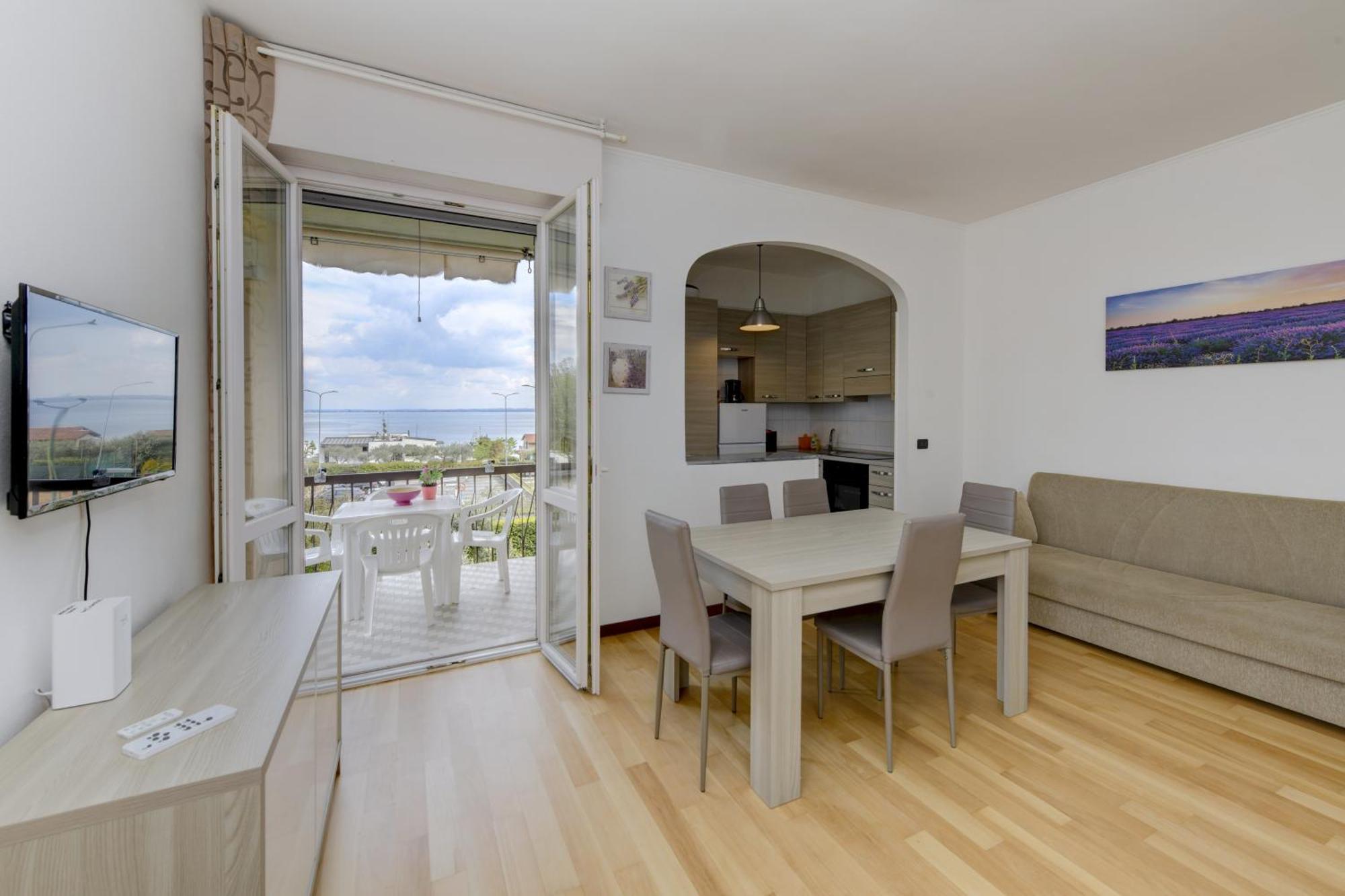 Appartamento Martina Moniga del Garda Exterior photo